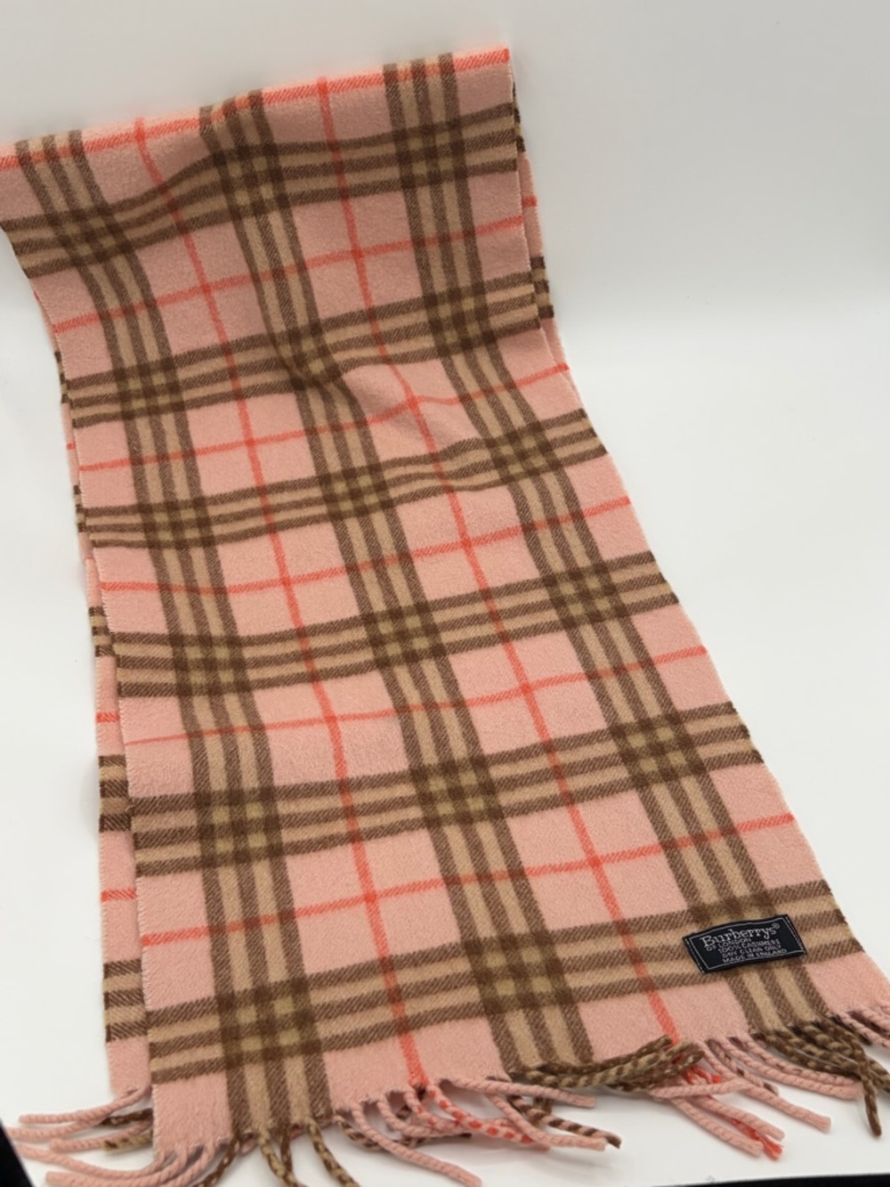Burberry’s Vintage Classic Plaid Fringe Cashmere made in England Scarf 🧣